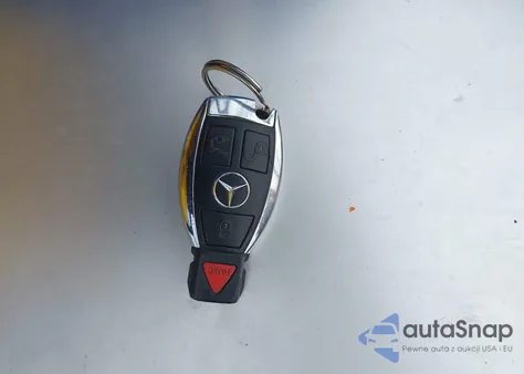 2011 Mercedes-Benz C 300 Sport из США, поврежденный, VIN WDDGF5EB8BA524987